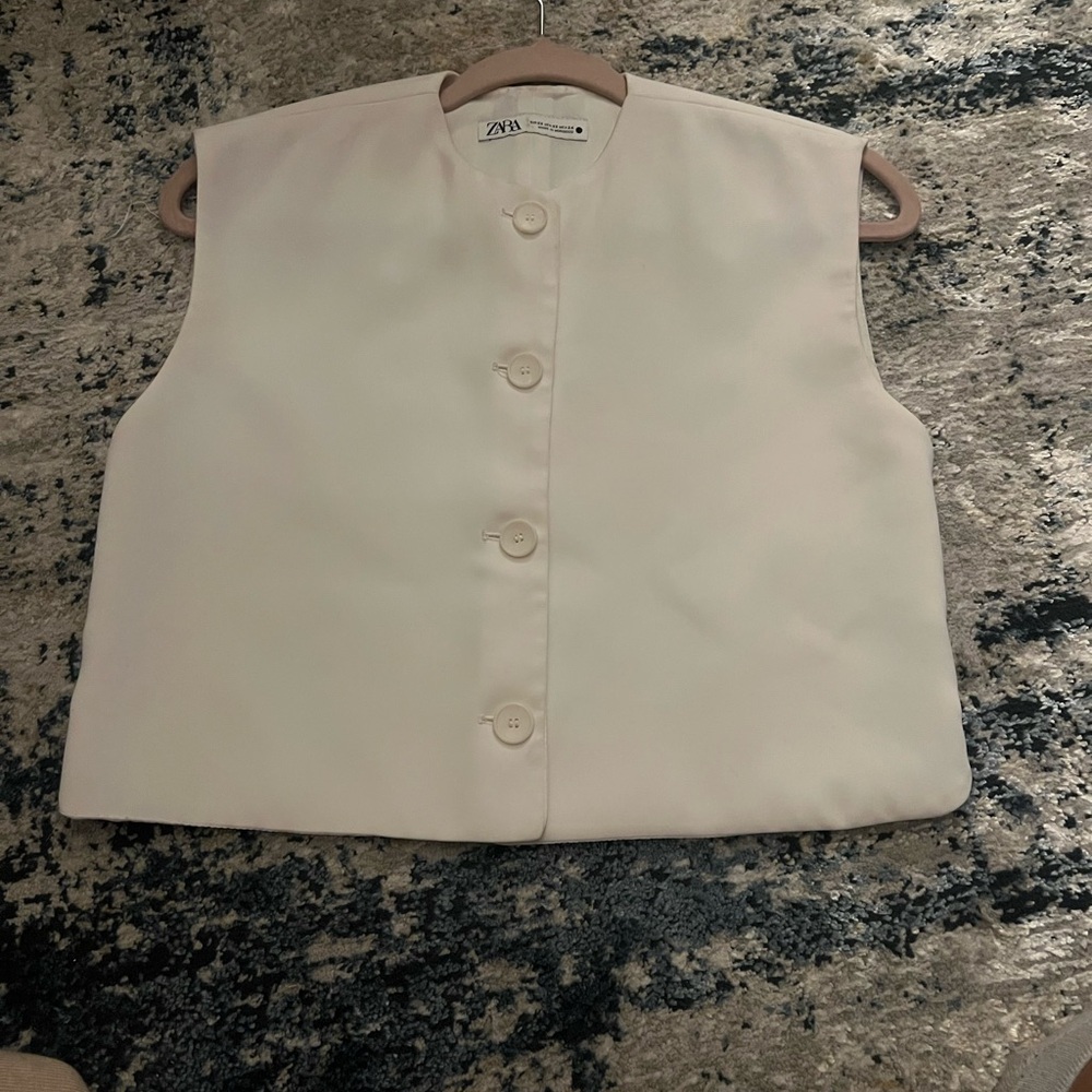 Zara vest